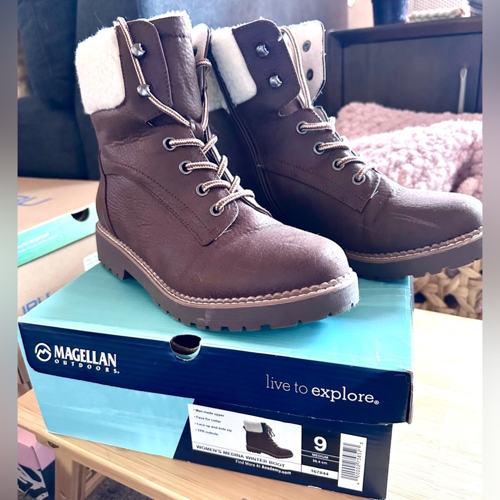 WOMEN'S MEDINA WINTER BOOT